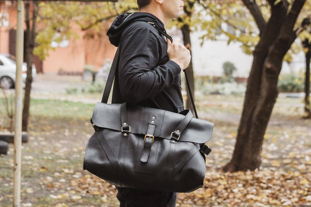 Leather Duffle Bag, Monogrammed duffle, Monogrammed Bag, groomsmen's gift, Gifts for Guys, Leather bags, personalized gifts