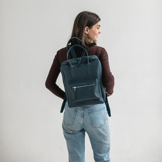 Handmade Genuine Leather City Backpack - Perfect for Everyday Use - Handcrafted with Style and Functionality - Urban City Backpack